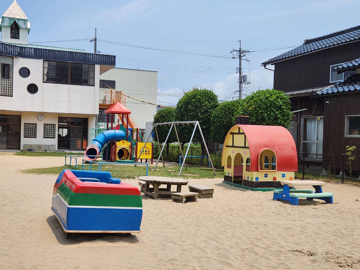 ひかりこども園 園庭